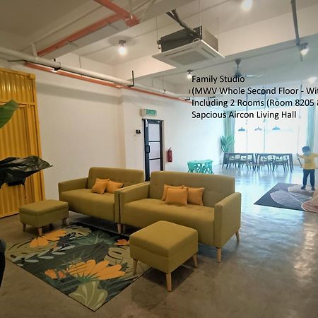 Mwv Family Suite Room Muar Bagian luar foto